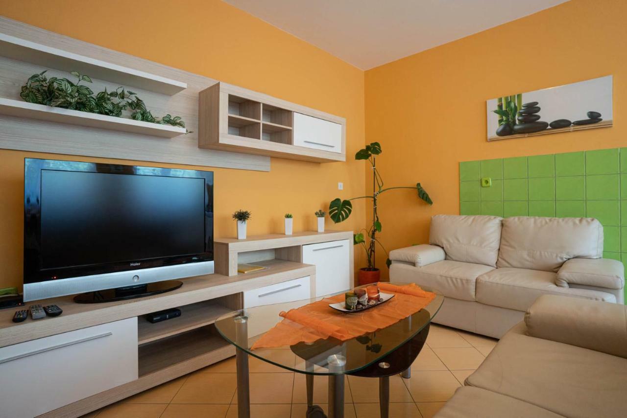 Apartment Limun Ližnjan Εξωτερικό φωτογραφία